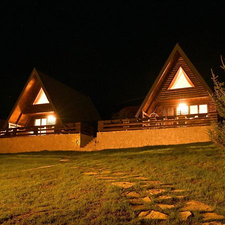 Cottages Relax ヤイツェ エクステリア 写真