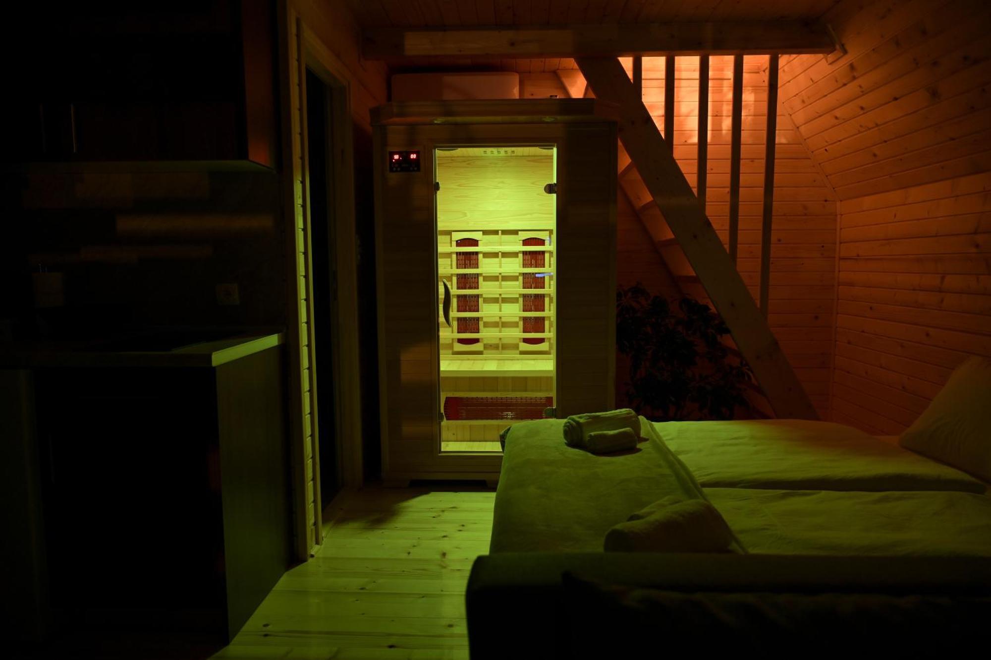 Cottages Relax ヤイツェ エクステリア 写真